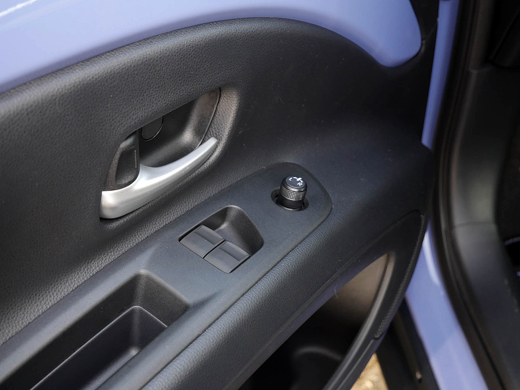 Fahrzeugansicht TOYOTA Aygo X 1.0 Teamplayer - Bild 13