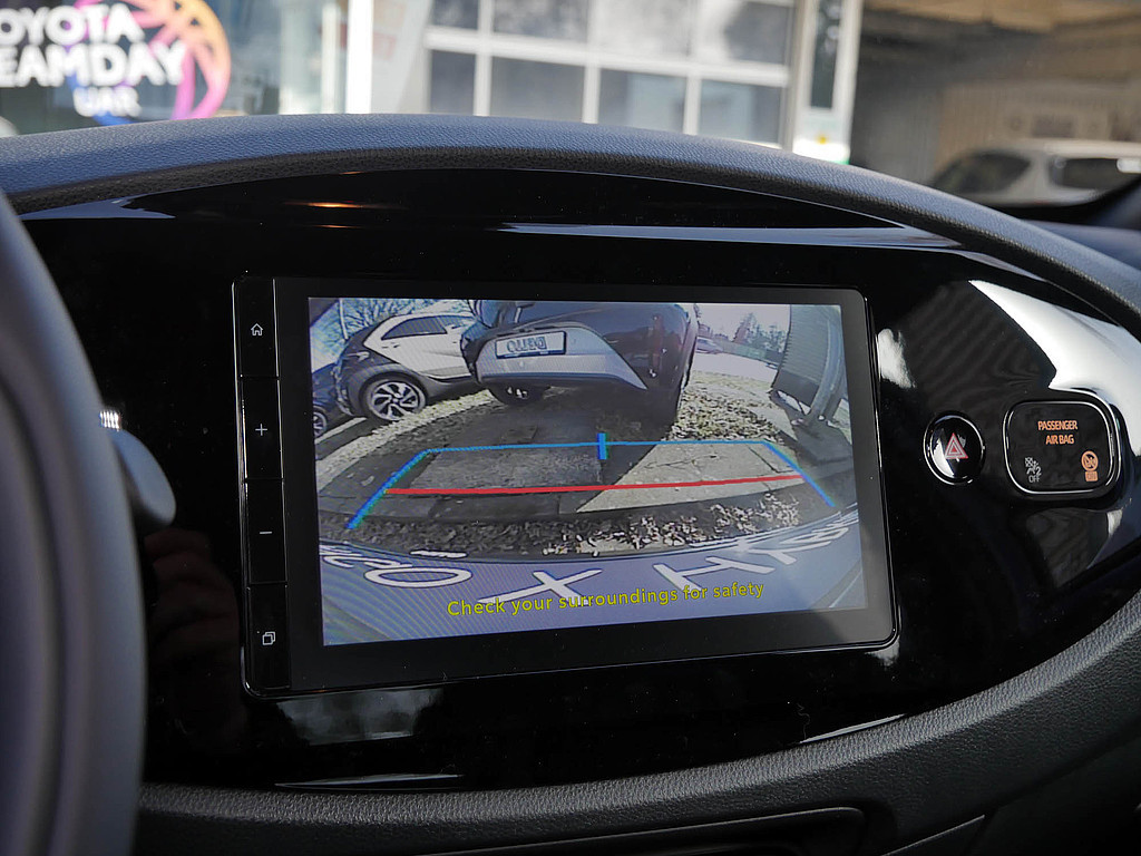Fahrzeugansicht TOYOTA Aygo X 1.0 Teamplayer - Bild 14