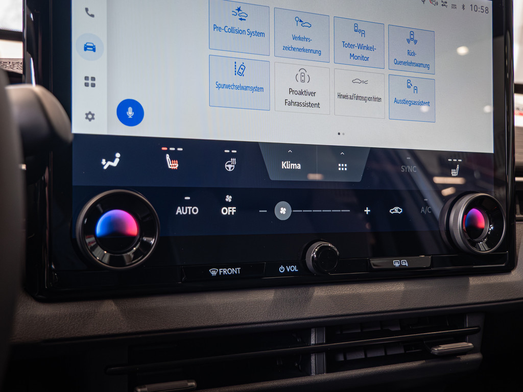 Fahrzeugansicht TOYOTA C-HR + Teamplayer - Bild 18