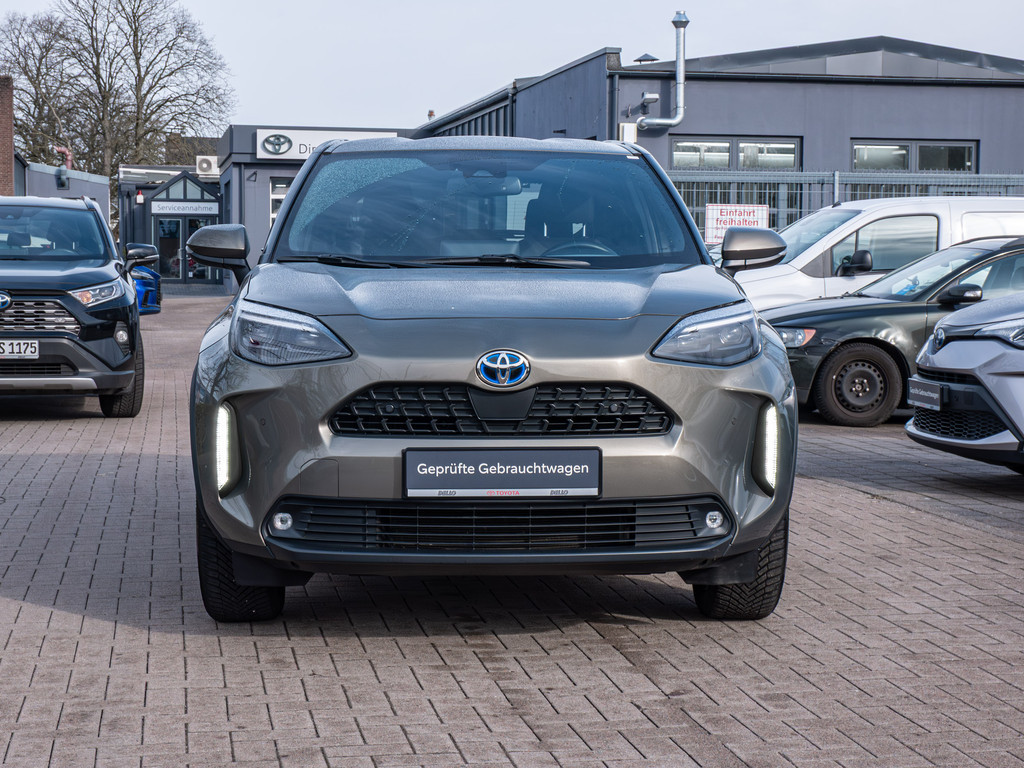 Fahrzeugansicht TOYOTA Yaris Cross Hybrid Team D - Bild 12