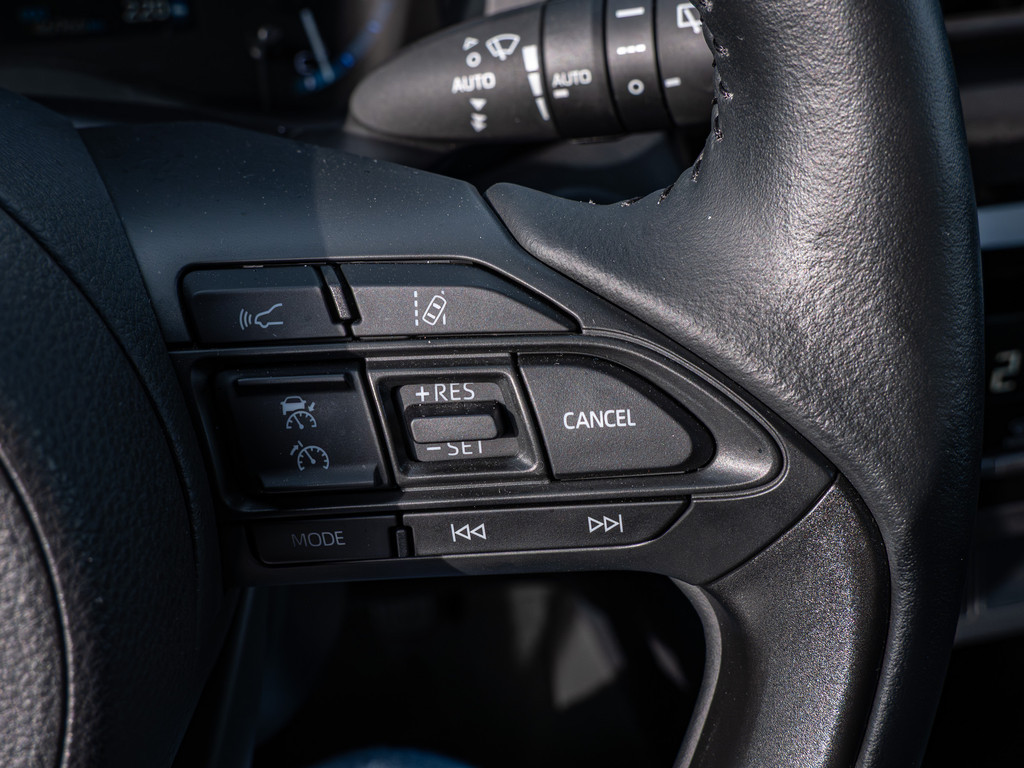 Fahrzeugansicht TOYOTA Yaris Cross Hybrid Team D - Bild 31