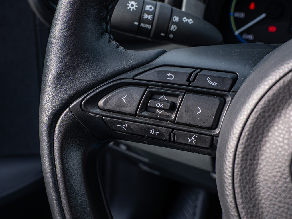 Fahrzeugansicht TOYOTA Yaris Cross Hybrid Team D - Bild 32