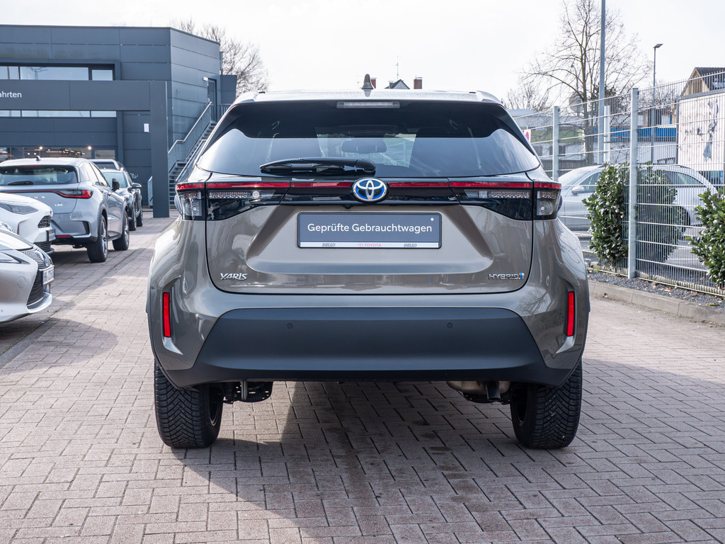 Fahrzeugansicht TOYOTA Yaris Cross Hybrid Team D - Bild 40