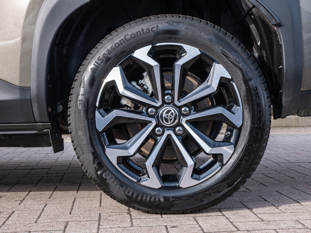 Fahrzeugansicht TOYOTA Yaris Cross Hybrid Team D - Bild 43