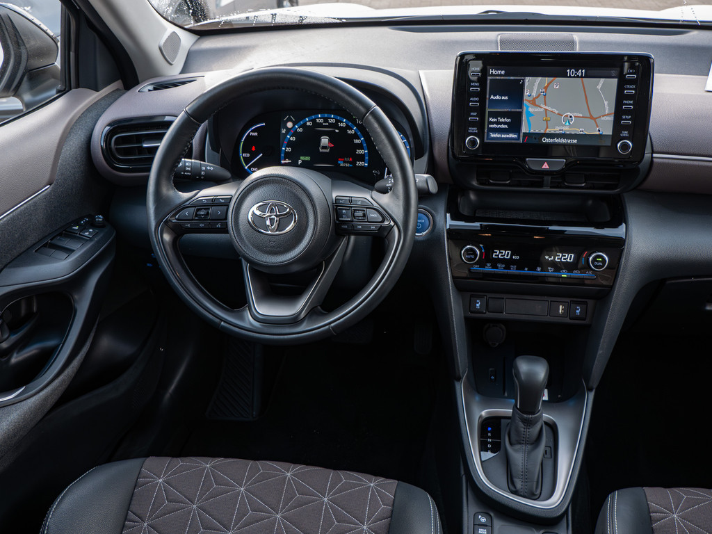 Fahrzeugansicht TOYOTA Yaris Cross 1.5 Hybrid FWD Elegant - Bild 4