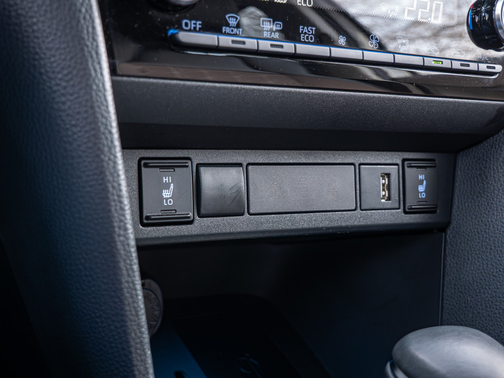 Fahrzeugansicht TOYOTA Yaris Cross 1.5 Hybrid FWD Elegant - Bild 19