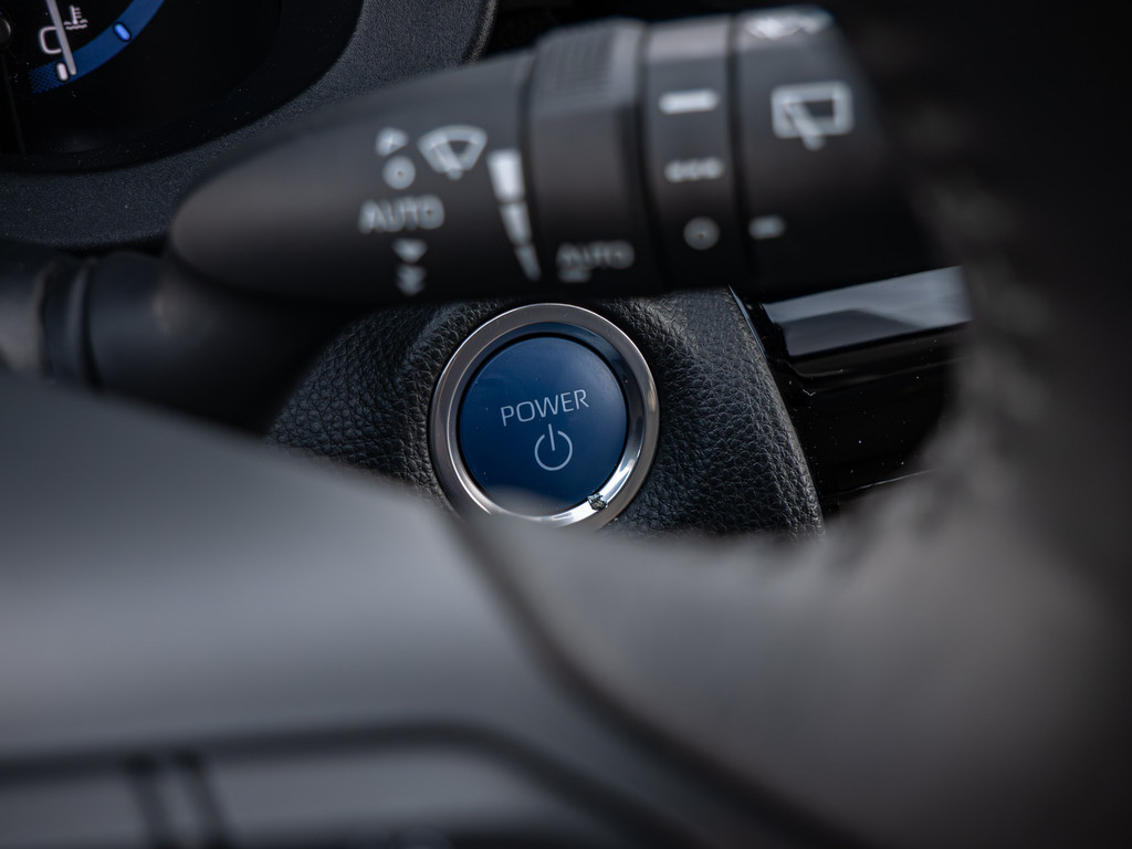 Fahrzeugansicht TOYOTA Yaris Cross 1.5 Hybrid FWD Elegant - Bild 28