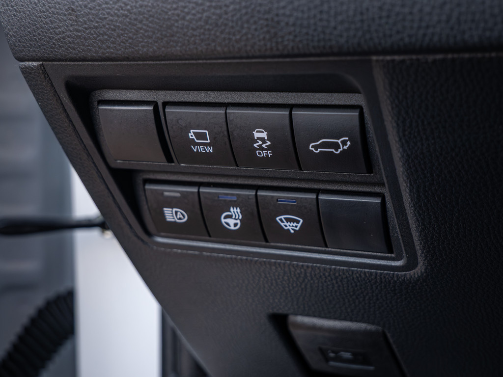 Fahrzeugansicht TOYOTA Yaris Cross 1.5 Hybrid FWD Elegant - Bild 32