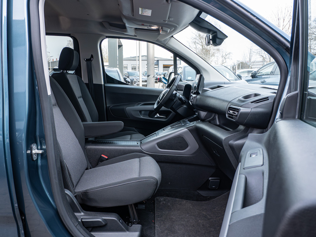 Fahrzeugansicht TOYOTA Proace City Verso L1 Electric Teamplayer - Bild 2