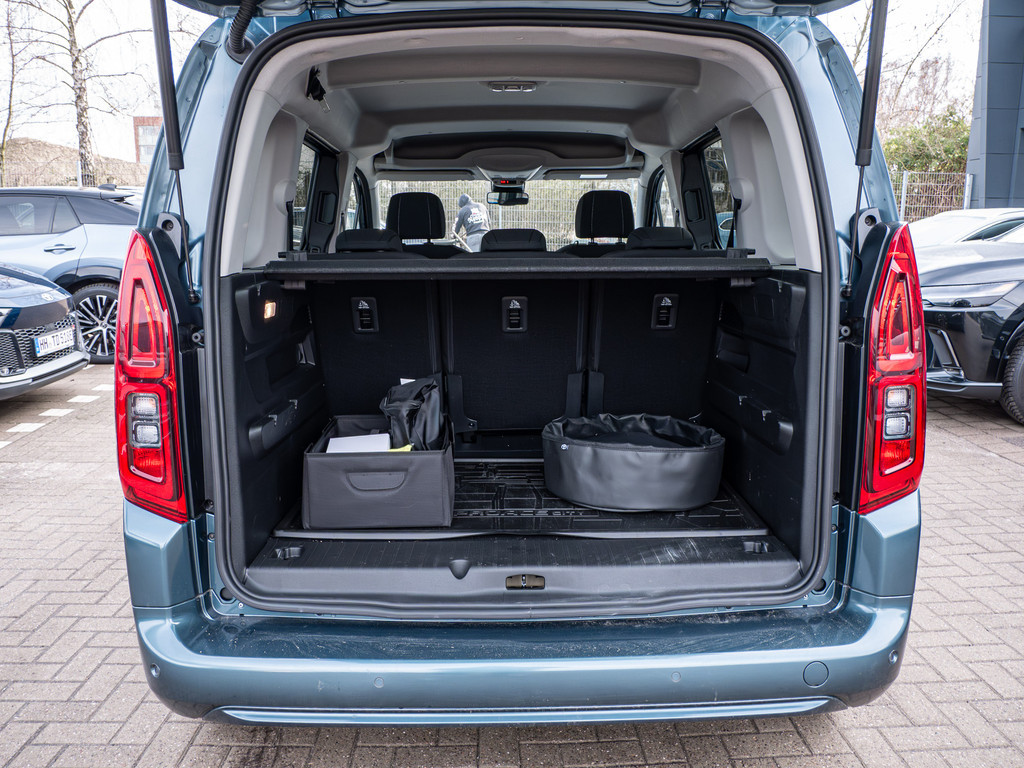 Fahrzeugansicht TOYOTA Proace City Verso L1 Electric Teamplayer - Bild 7