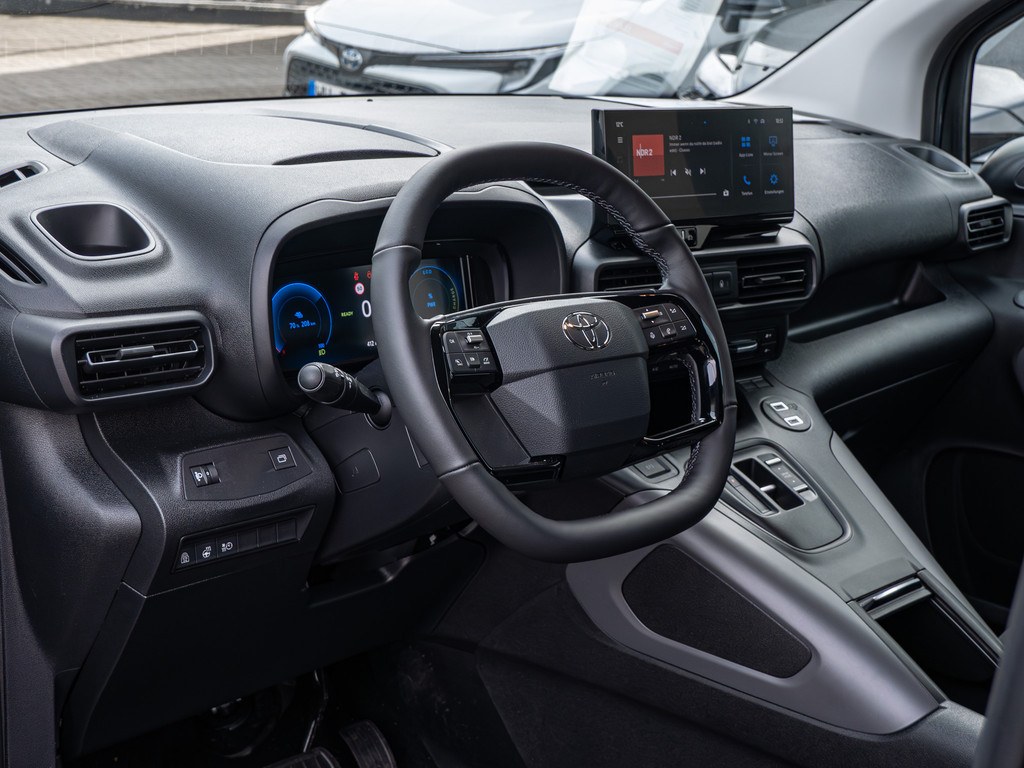 Fahrzeugansicht TOYOTA Proace City Verso L1 Electric Teamplayer - Bild 30