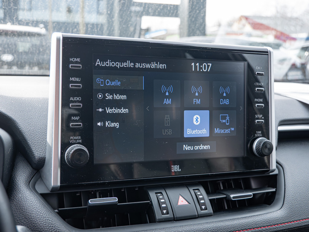 Fahrzeugansicht TOYOTA RAV4 2.5 Plug-in Hybrid 4x4 - Bild 18