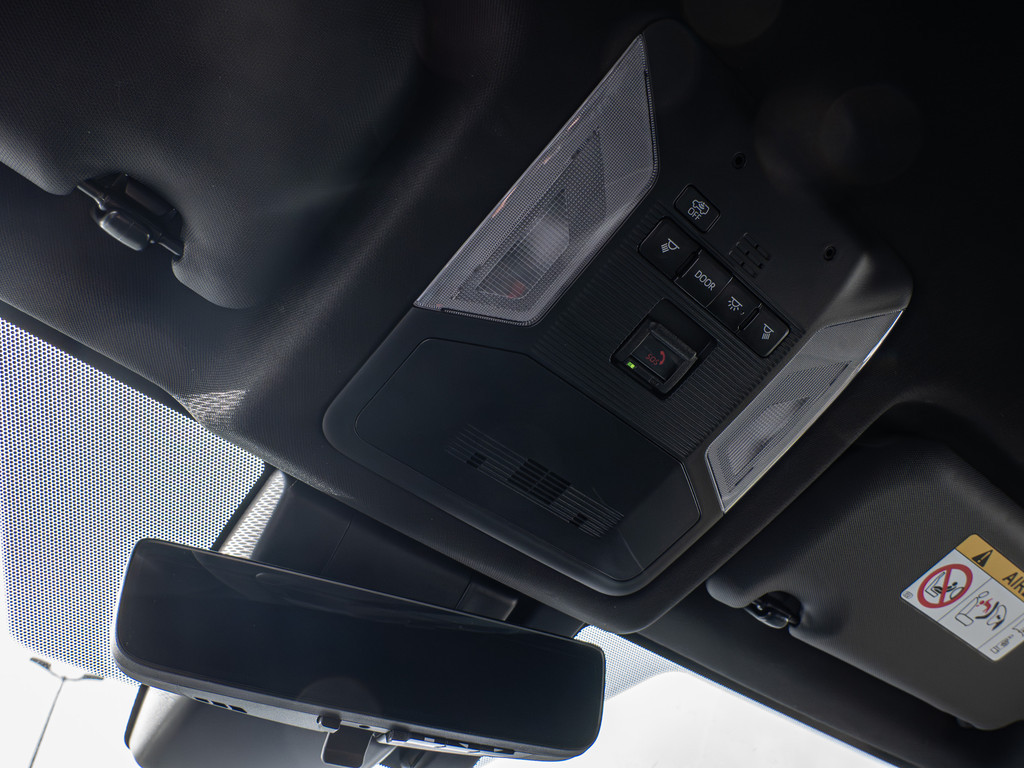 Fahrzeugansicht TOYOTA RAV4 2.5 Plug-in Hybrid 4x4 - Bild 27