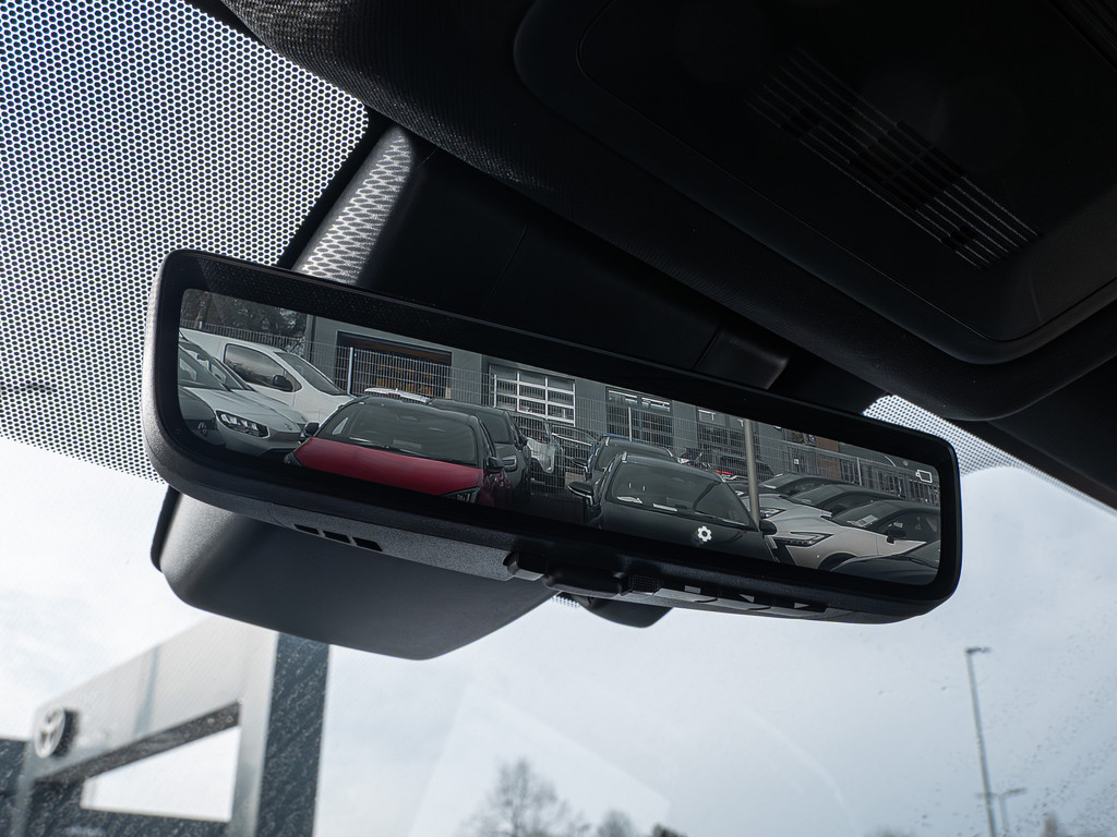 Fahrzeugansicht TOYOTA RAV4 2.5 Plug-in Hybrid 4x4 - Bild 28