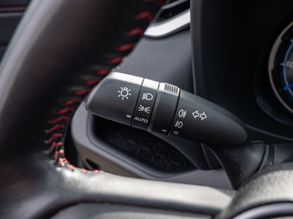 Fahrzeugansicht TOYOTA RAV4 2.5 Plug-in Hybrid 4x4 - Bild 32