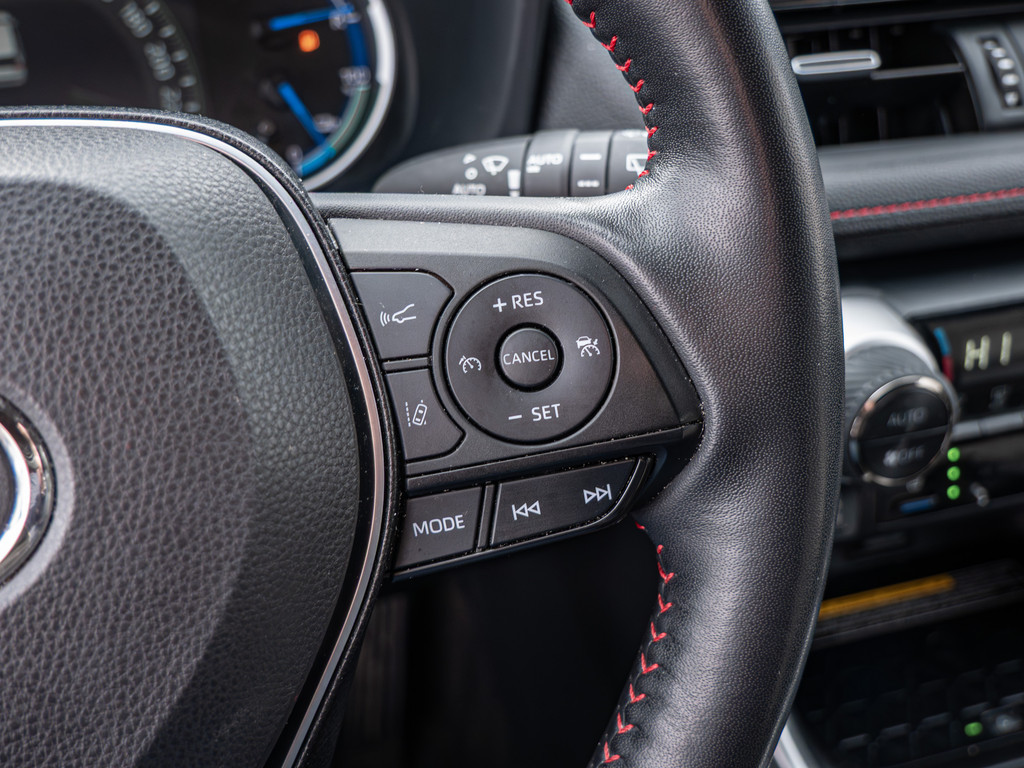 Fahrzeugansicht TOYOTA RAV4 2.5 Plug-in Hybrid 4x4 - Bild 33