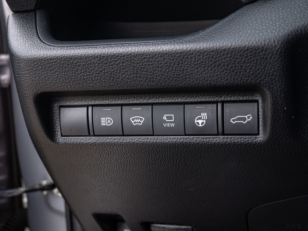 Fahrzeugansicht TOYOTA RAV4 2.5 Plug-in Hybrid 4x4 - Bild 39