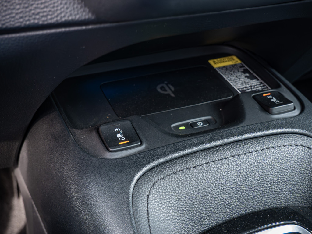 Fahrzeugansicht TOYOTA Corolla Hybrid GR Sport - Bild 24