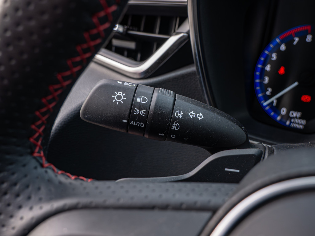 Fahrzeugansicht TOYOTA Corolla Hybrid GR Sport - Bild 31