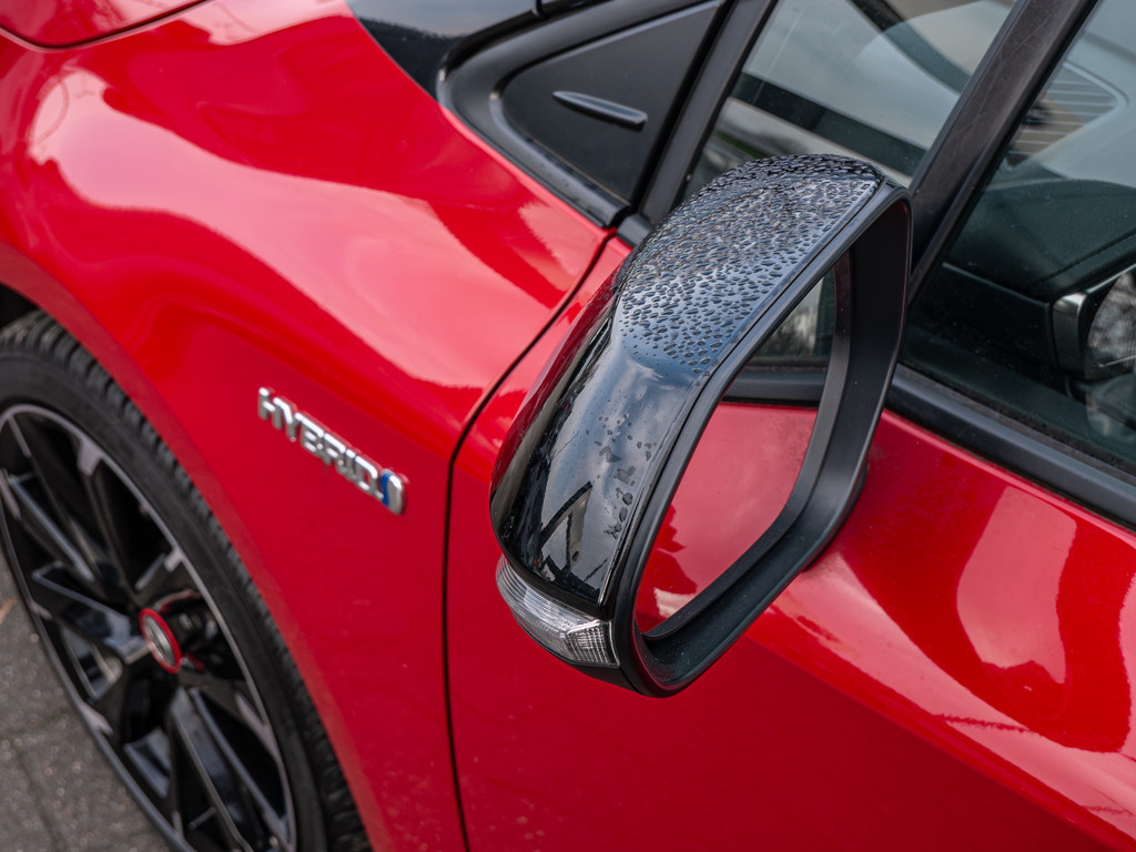 Fahrzeugansicht TOYOTA Corolla Hybrid GR Sport - Bild 3