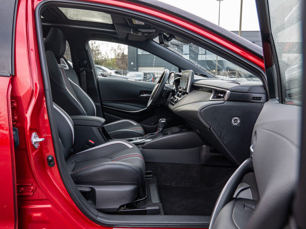 Fahrzeugansicht TOYOTA Corolla Hybrid GR Sport - Bild 8