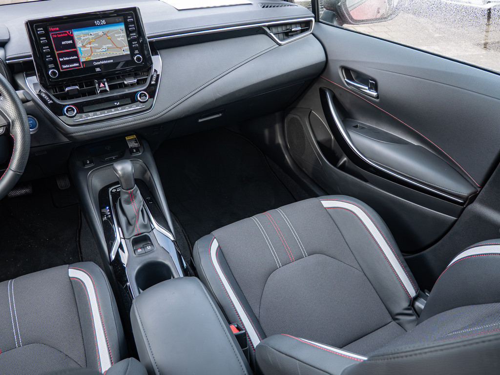 Fahrzeugansicht TOYOTA Corolla Hybrid GR Sport - Bild 15