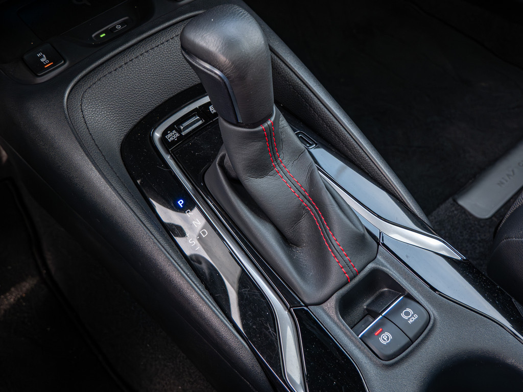 Fahrzeugansicht TOYOTA Corolla Hybrid GR Sport - Bild 26