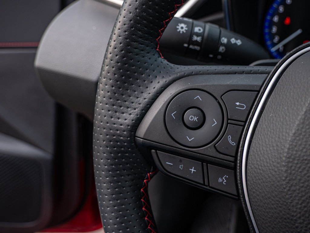 Fahrzeugansicht TOYOTA Corolla Hybrid GR Sport - Bild 33