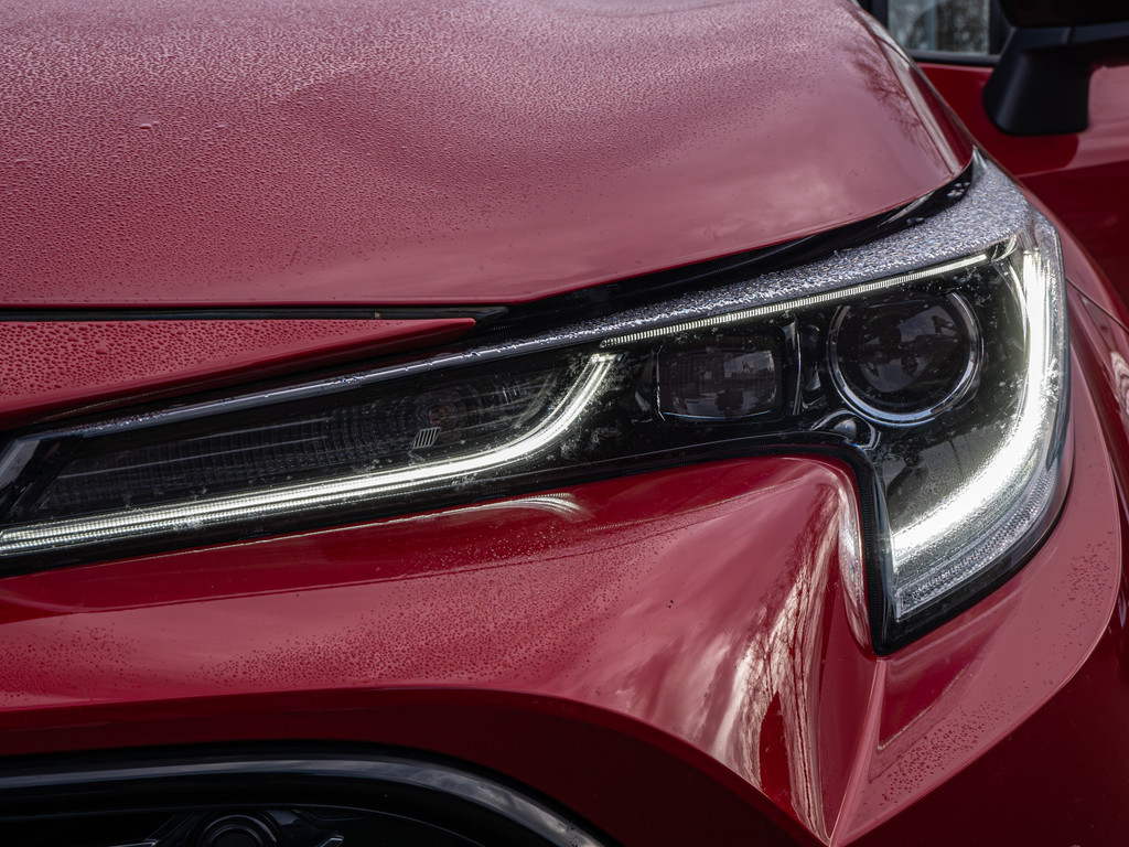 Fahrzeugansicht TOYOTA Corolla Hybrid GR Sport - Bild 41