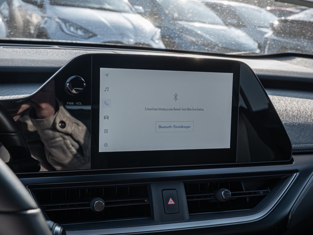 Fahrzeugansicht LEXUS UX 250h Style+ Ed. - Bild 8