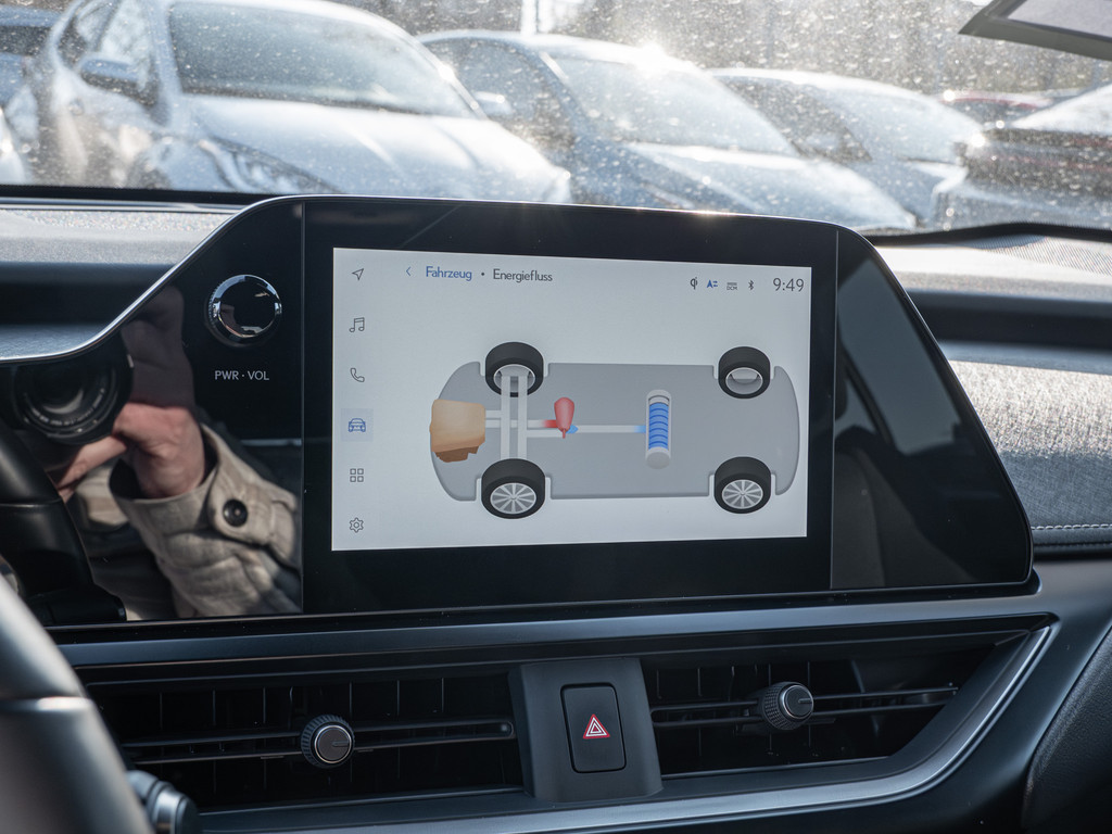 Fahrzeugansicht LEXUS UX 250h Style+ Ed. - Bild 9