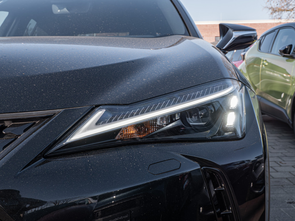 Fahrzeugansicht LEXUS UX 250h Style+ Ed. - Bild 5