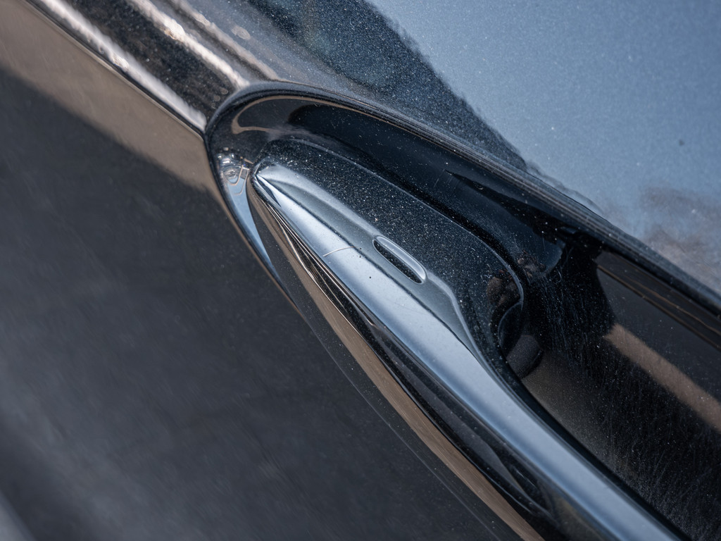 Fahrzeugansicht LEXUS UX 250h Style+ Ed. - Bild 35