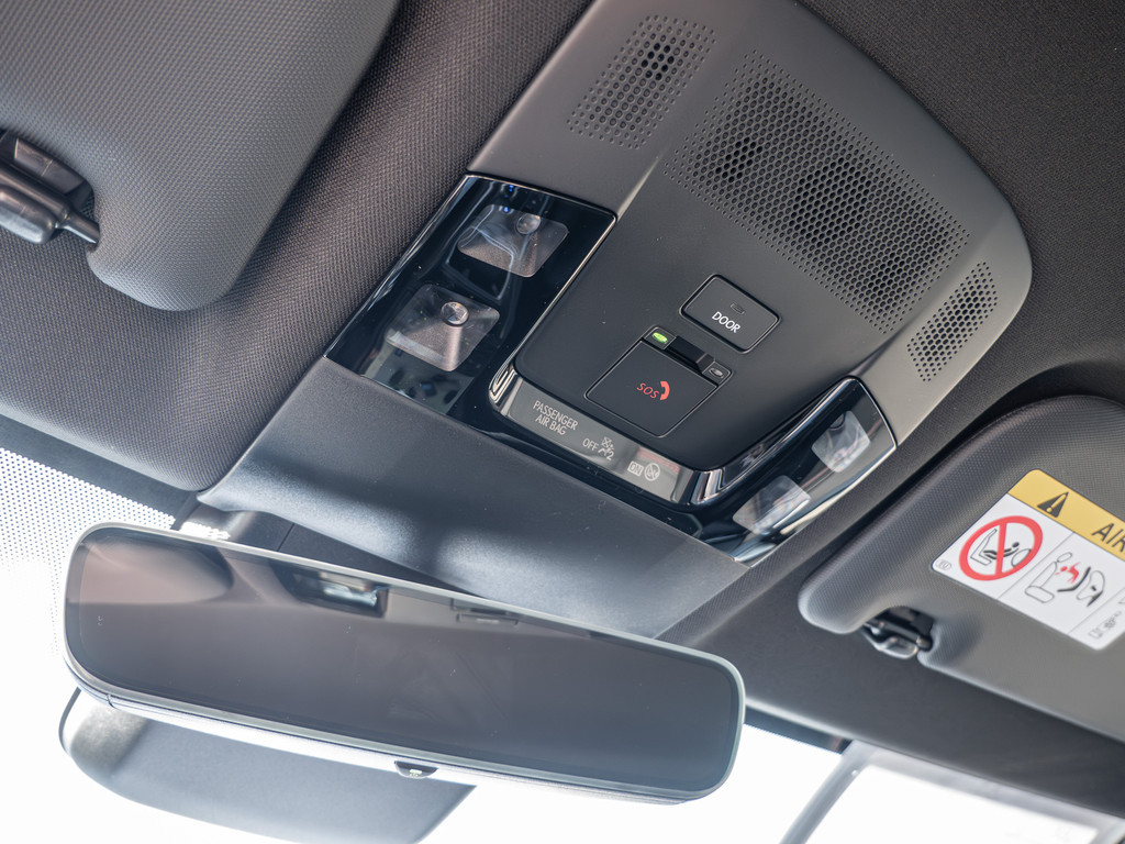 Fahrzeugansicht LEXUS LBX Elegant Black Edition - Bild 24