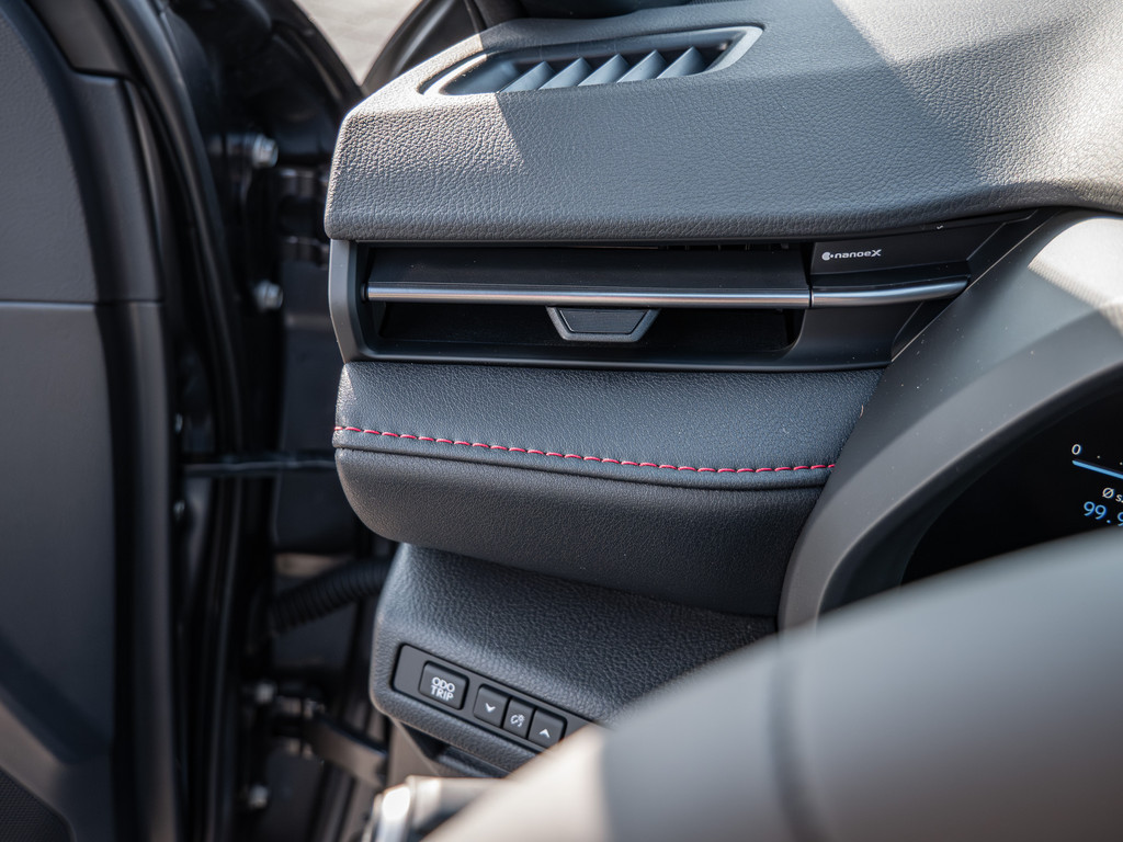 Fahrzeugansicht LEXUS LBX Elegant Black Edition - Bild 31