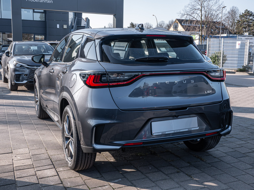 Fahrzeugansicht LEXUS LBX Elegant Black Edition - Bild 40