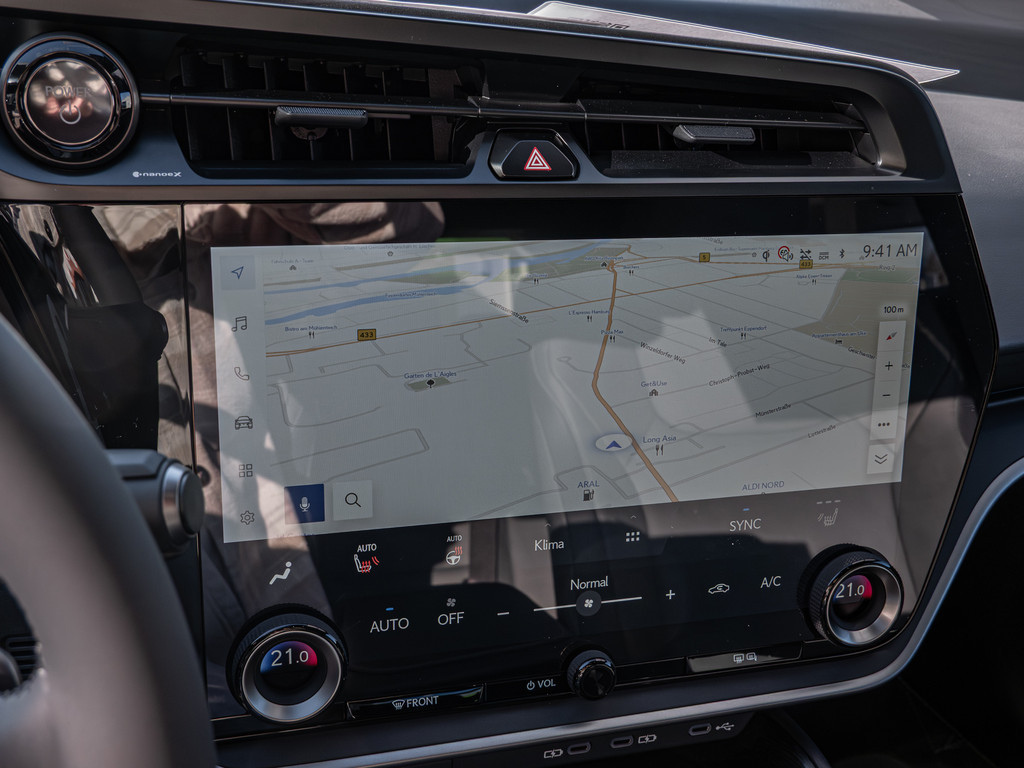 Fahrzeugansicht LEXUS RZ 500e DIRECT4 Executive - Bild 14