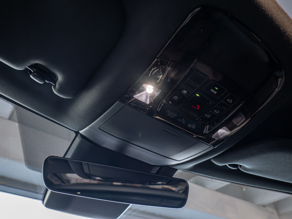 Fahrzeugansicht LEXUS RX 450h+ E-FOUR Executive Line - Bild 22