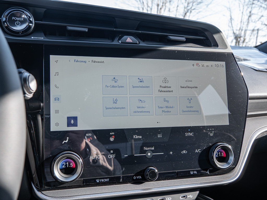 Fahrzeugansicht LEXUS RZ 500e DIRECT4 Executive - Bild 17