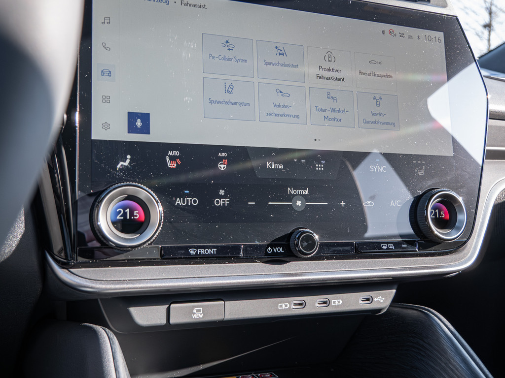 Fahrzeugansicht LEXUS RZ 500e DIRECT4 Executive - Bild 18