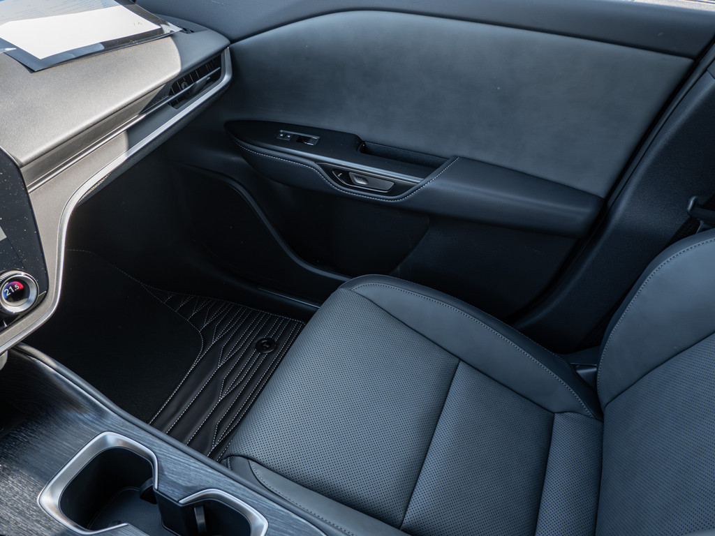 Fahrzeugansicht LEXUS RZ 500e DIRECT4 Executive - Bild 22