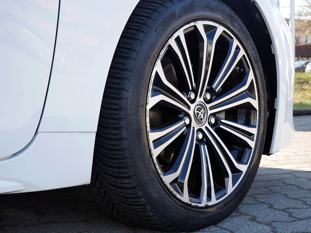 Fahrzeugansicht TOYOTA Corolla Hybrid Comfort - Bild 5