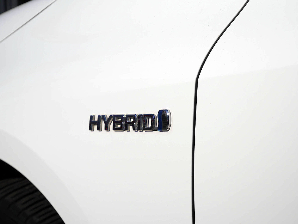 Fahrzeugansicht TOYOTA Corolla Hybrid Comfort - Bild 8
