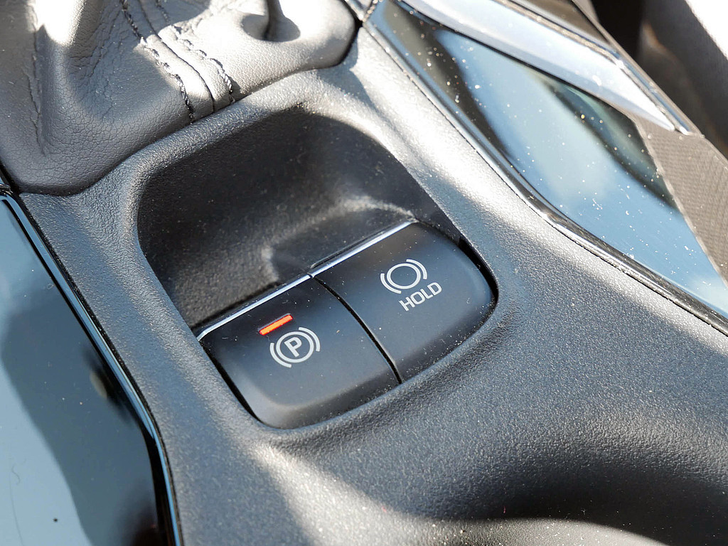 Fahrzeugansicht TOYOTA Corolla Hybrid Comfort - Bild 17