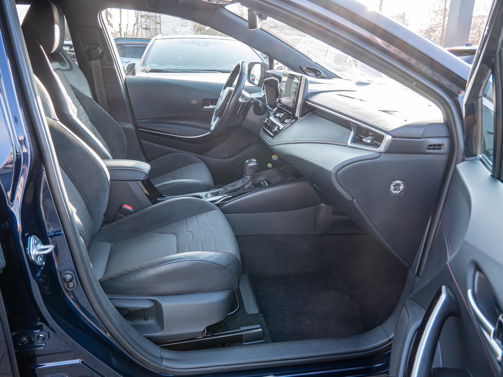 Fahrzeugansicht TOYOTA Corolla Touring Sports 2.0 Hybrid Lounge - Bild 5