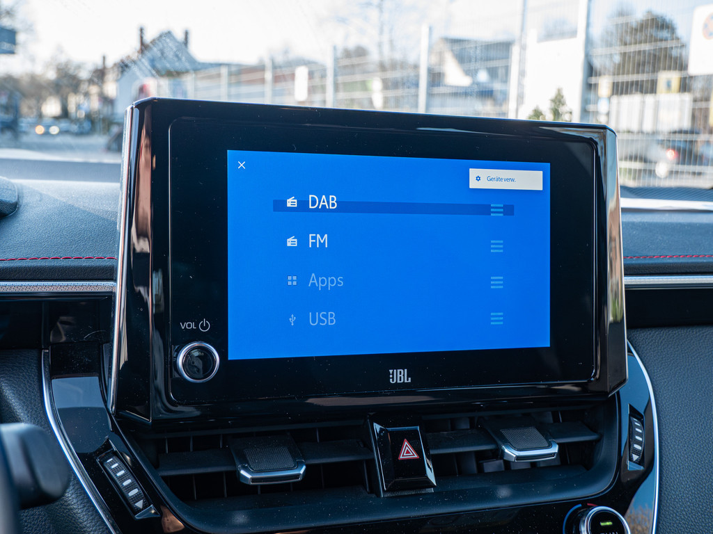 Fahrzeugansicht TOYOTA Corolla Touring Sports 2.0 Hybrid Lounge - Bild 16