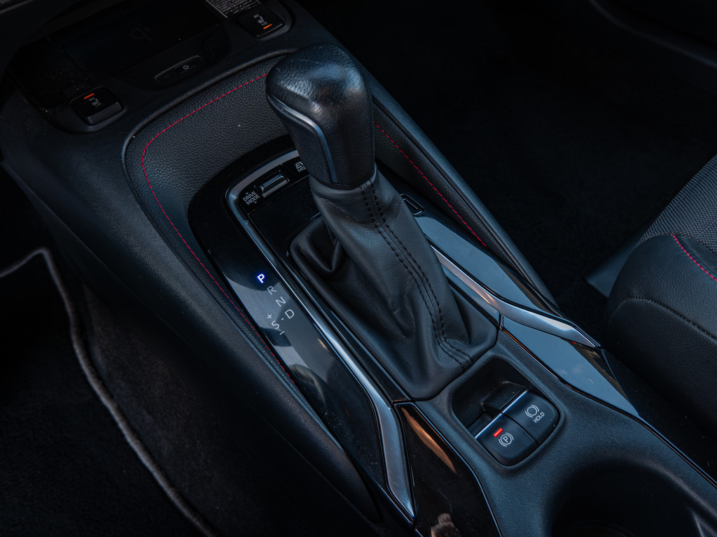 Fahrzeugansicht TOYOTA Corolla Touring Sports 2.0 Hybrid Lounge - Bild 21