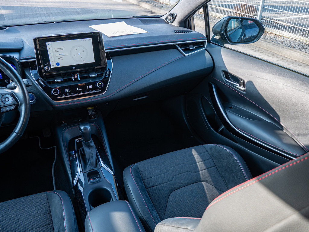 Fahrzeugansicht TOYOTA Corolla Touring Sports 2.0 Hybrid Lounge - Bild 9