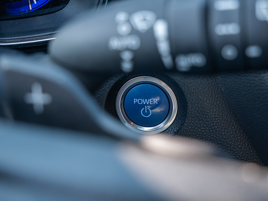 Fahrzeugansicht TOYOTA Corolla Touring Sports 2.0 Hybrid Lounge - Bild 30