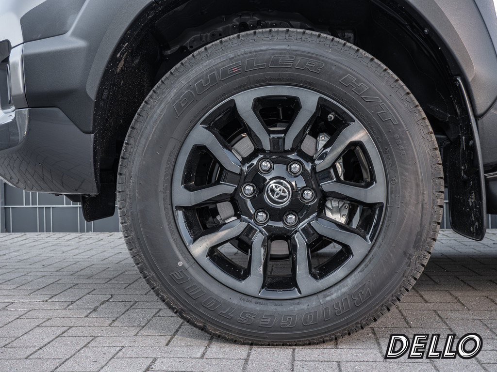 Fahrzeugansicht TOYOTA Hilux 2.8 D4-D Double Cab Invincible 4x4 - Bild 46